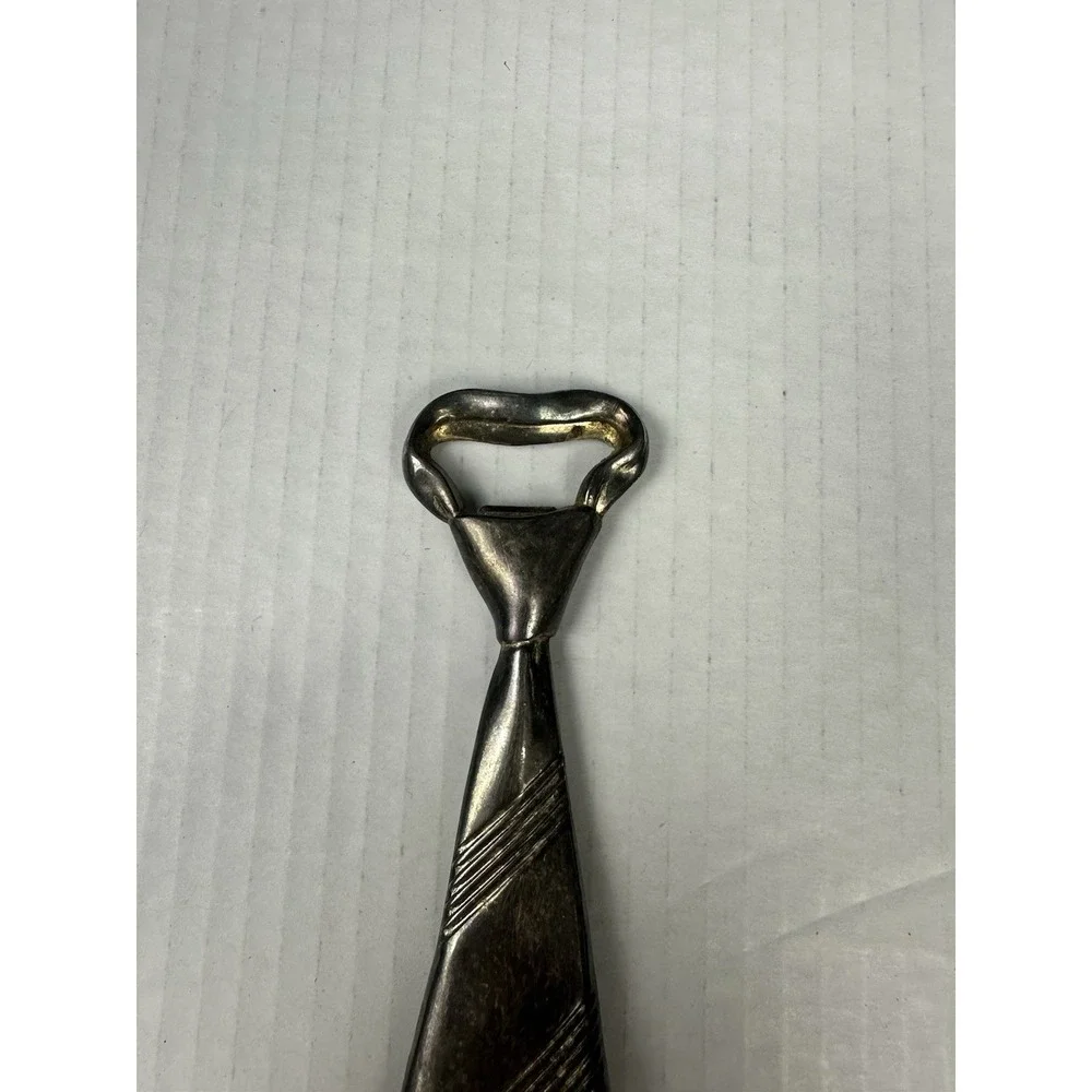 Vintage Silver Plated Man Cave Men's Neck Tie Shaped Beer Bottle Opener